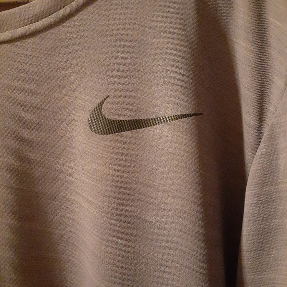 Top/Men's - Picture 4 of 10